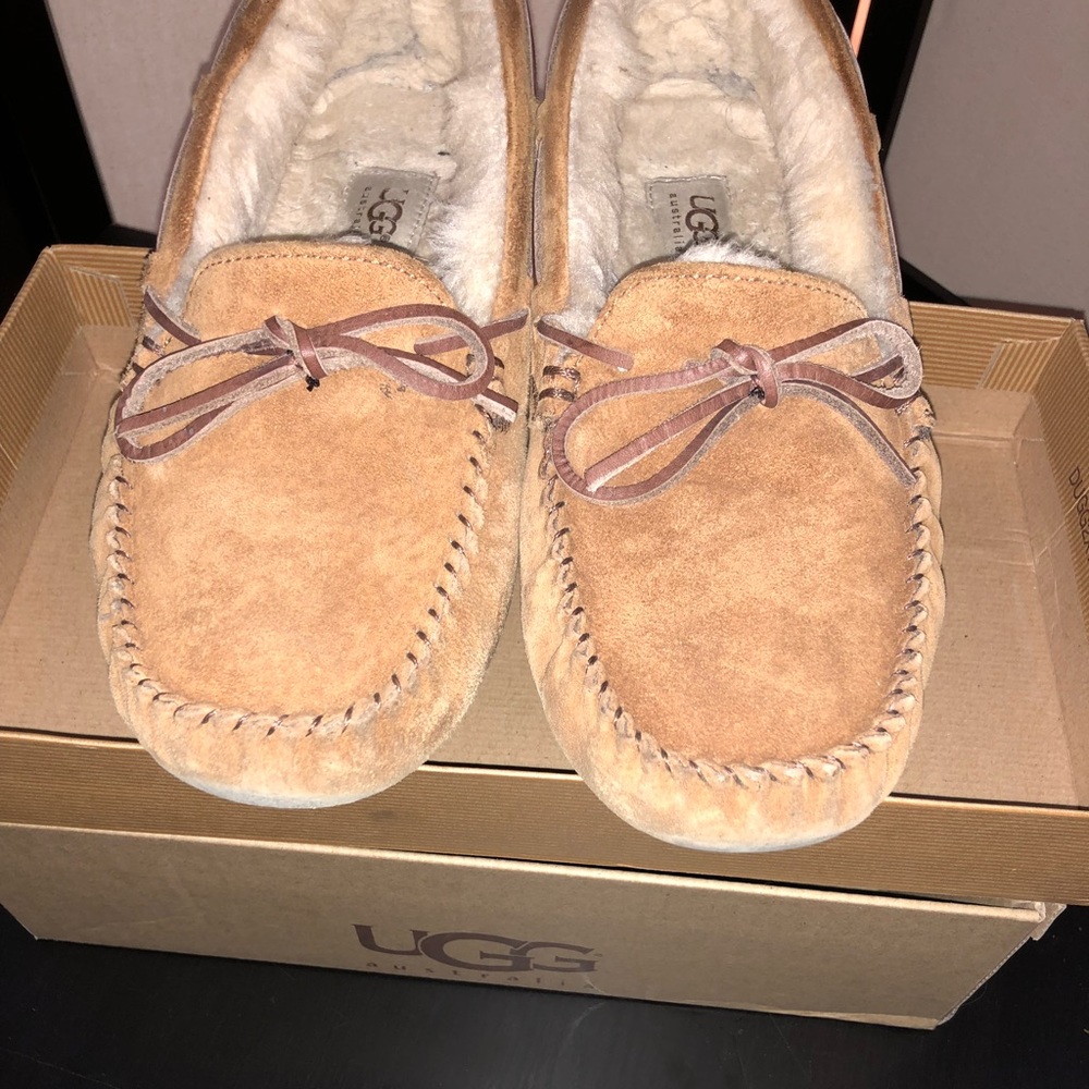 Chestnut uggs moccasins. Excellent condition